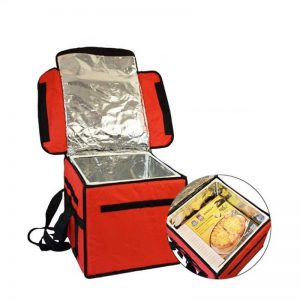 Heated insulated pizza delivery bags